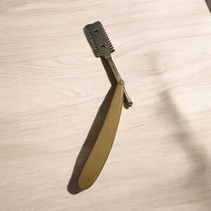 Urham Uplex Comb Straight Razor Made In USA